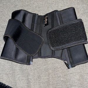 3X-small Corset waist trainer with belt